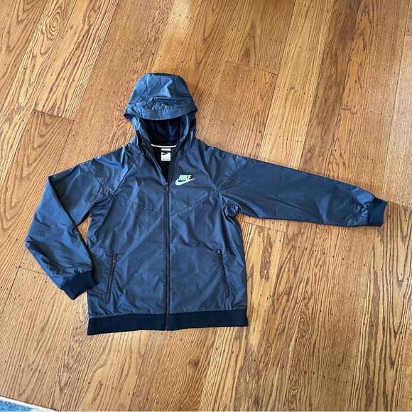 NWOT BIG KIDS (BOYS) LOOSE HIP-LENGTH NIKE SPORTSWEAR WINDRUNNER XL BLACK - Picture 2 of 15